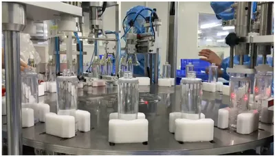 Suitable for Small Capacity Special Bottle High Bubble Water Solvent Double - Head Totary Filling Machine
